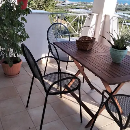 Red Rock And View Maisonette *