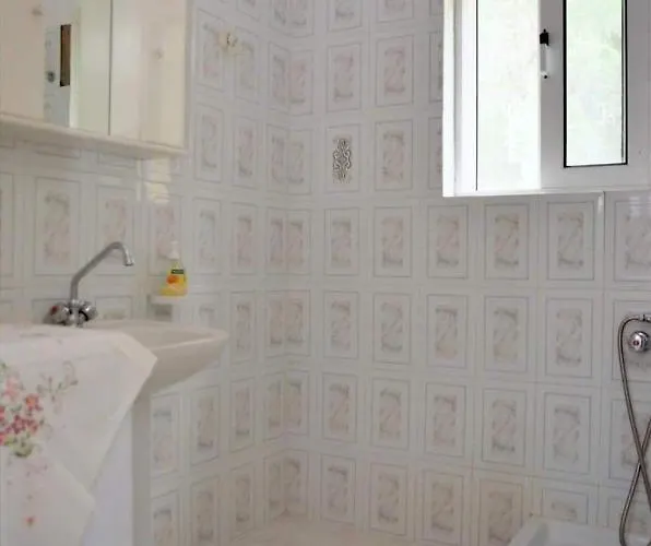 Red Rock And View Maisonette